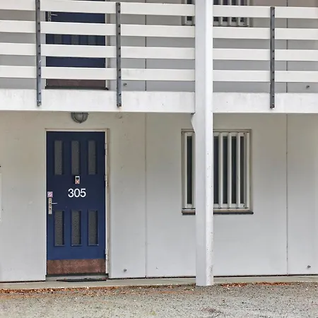 1 Bedroom Gorgeous In *