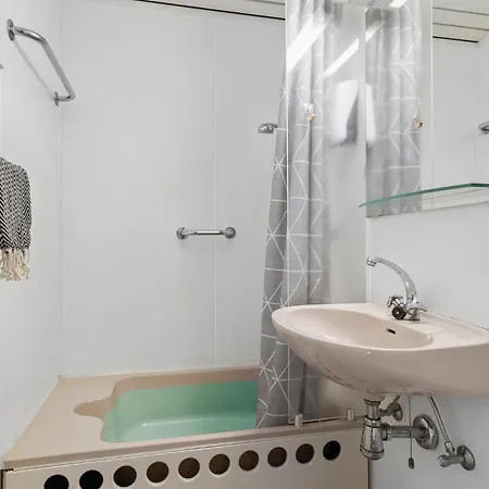 Appartement Prachtig Met 1 Slaapkamer *